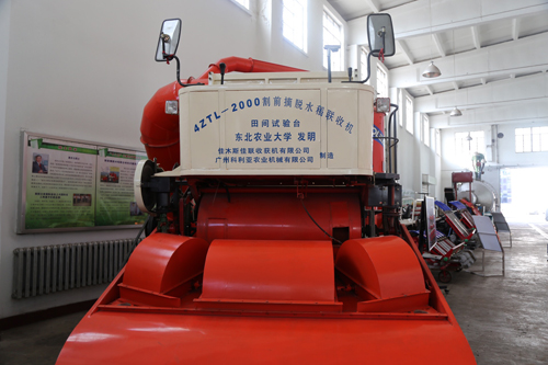 “喜迎十九大教育看龙江” 东北农业大学农业机械实验室：农机科研释放的强大生产力