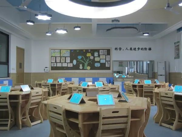 杭州西湖区第二批14个“未来教室”建成