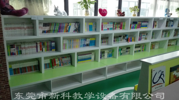 <a href='http://www.xklab.com/chanpin/110-1.html' target='1' style='font-size:18px; font-weight:bold; color:#000000;'>图书阅览室</a>4
